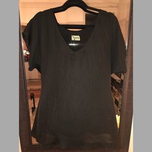 Black short sleeve Show Me Your Mumu Tunic